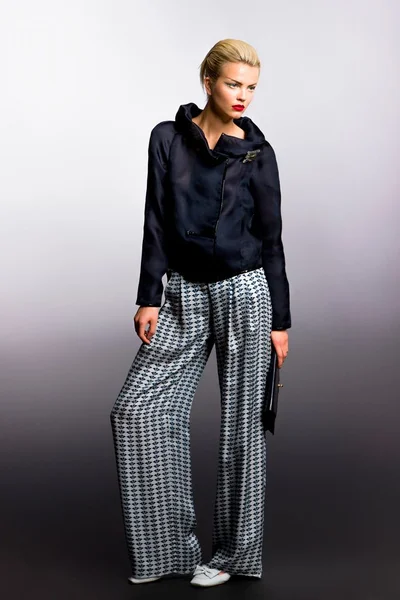 Look 3